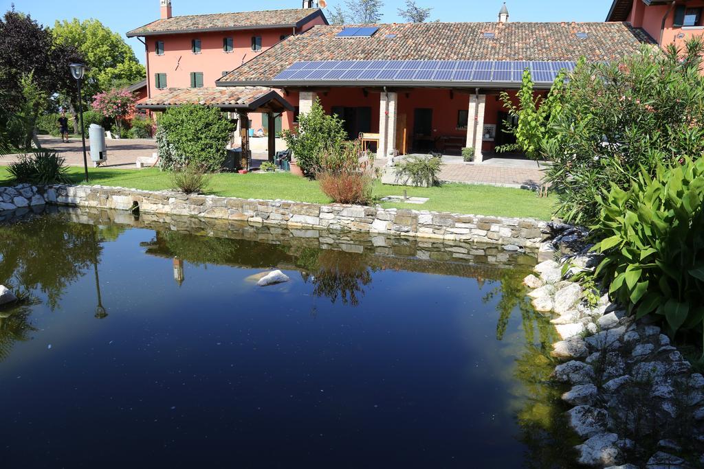 Isola Di Wight Panzió San Michele al Tagliamento Kültér fotó